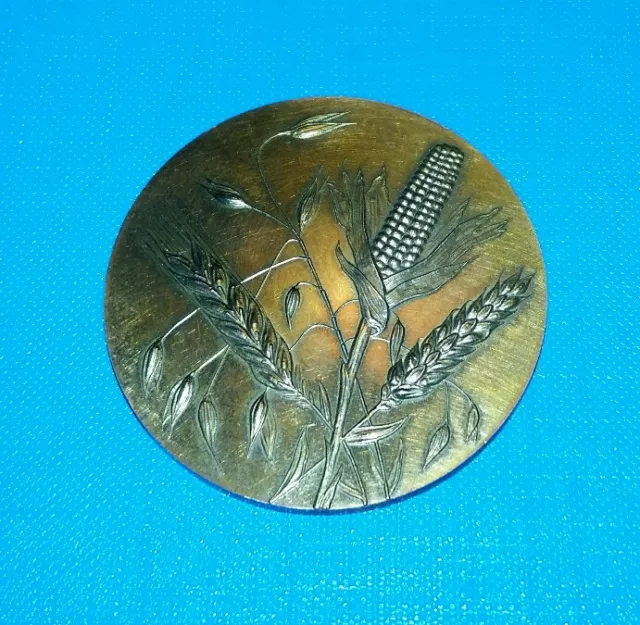 médaille en bronze Campagne contre la faim D 5 cm de 1973 signé S.Bret