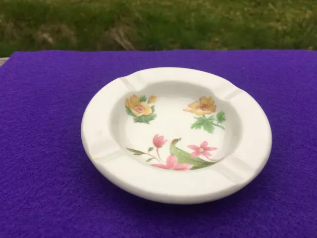 1951 GN Great Northern Railroad Dining Car Ash Tray "Mountains & Flowers"