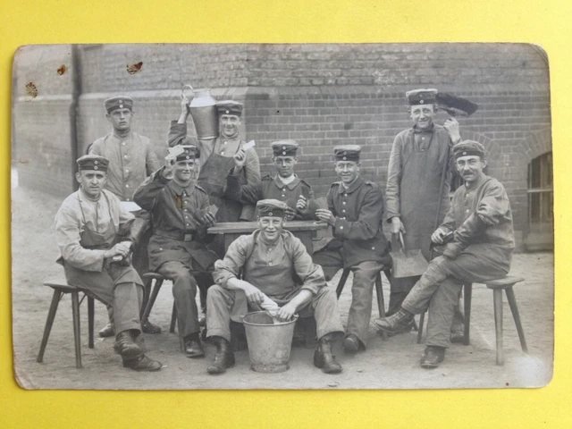 Carte Photo Fotokarte Cachet DILLENBURG 1918 Guerre MILITAIRES SOLDATS Uniforme