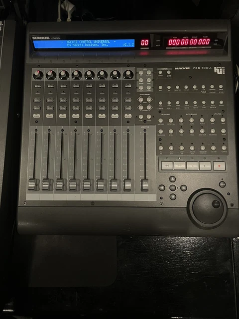 Mackie Control Universal 8-Channel DAW Master Control Surface Mixer