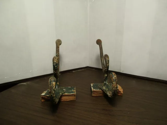2 Coat Hooks Hook Hat Triple 3 Hook Vintage/Antique Ornate Hat Hall Tree