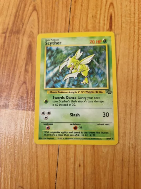 Rare Holo Scyther 10/64 Original Jungle Set Pokemon Card Wotc