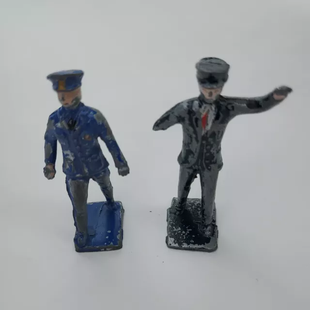 Vintage Lead Metal Toy Figure Lot Barclay Lincoln Logs Policeman