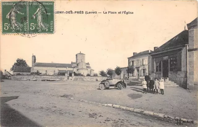 Cpa 45 Germigny Des Pres La Place Et L'eglise