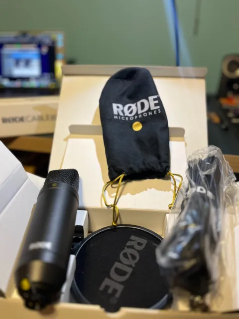 Rode NT1 Kit Condenser Microphone with SM6 Shock Mount and Pop Filter