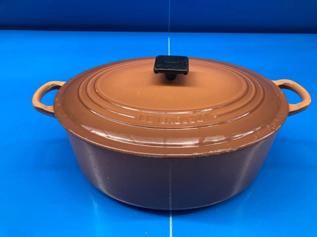 Cocotte fonte ovale 29 cm noir Le Creuset