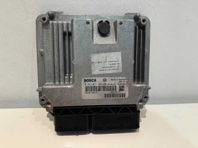Calculateur Moteur (ECU) Iveco Daily III 97-09 2.8 D - Réf. 0281011228 504073032, Neuf