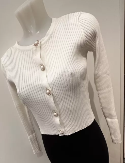 MAGLIA CARDIGAN DONNA Mod. CORTO, MANICA LUNGA BOTTONI GIOIELLO BIANCO Tg. UNICA