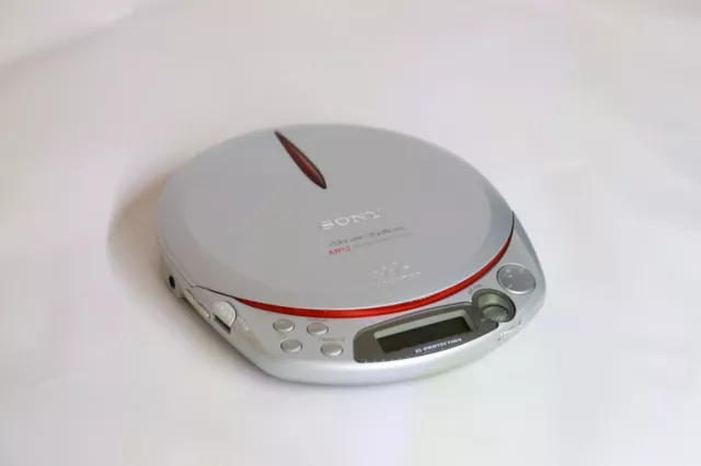 CD Walkman SONY D-NE511 Atrac3plus MP3 CD Player