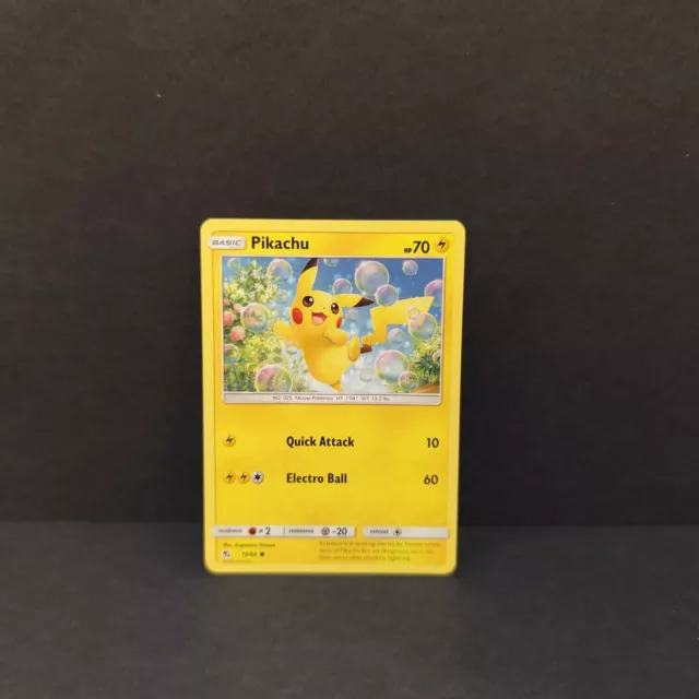 Pikachu 19/68 - Hidden Fates - Non Holo - Pokemon Card - NM Near Mint