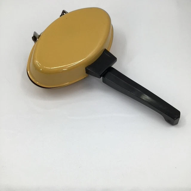 1950S VITAMIUM WARE Temp & Vent Fryer, Poacher, Omelet 1950S VITAMIUM WARE Temp & Vent Fryer, Poacher, Omelet