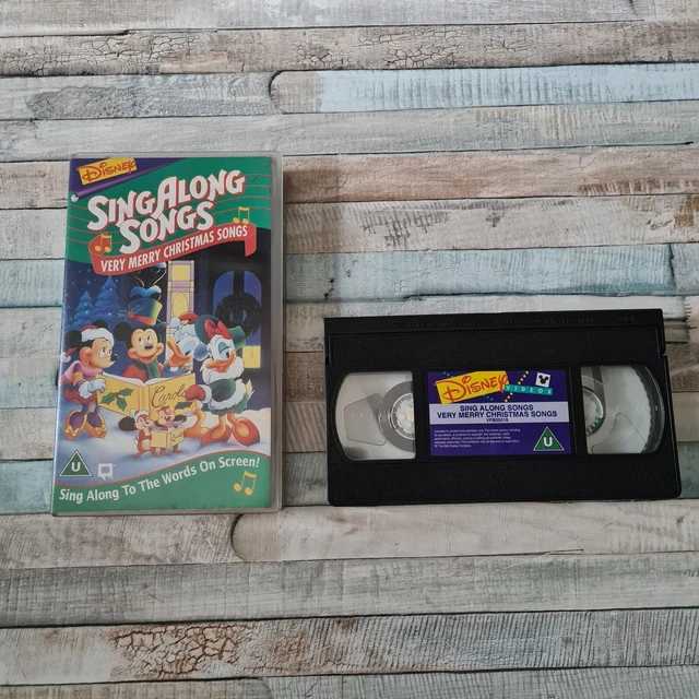 DISNEY SING Along Songs Very Merry Christmas Songs Vhs Video £15.