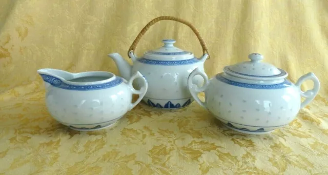 Vintage Blue White Chinese Porcelain Rice Eye Grain Teapot & Creamer/Sugar Set