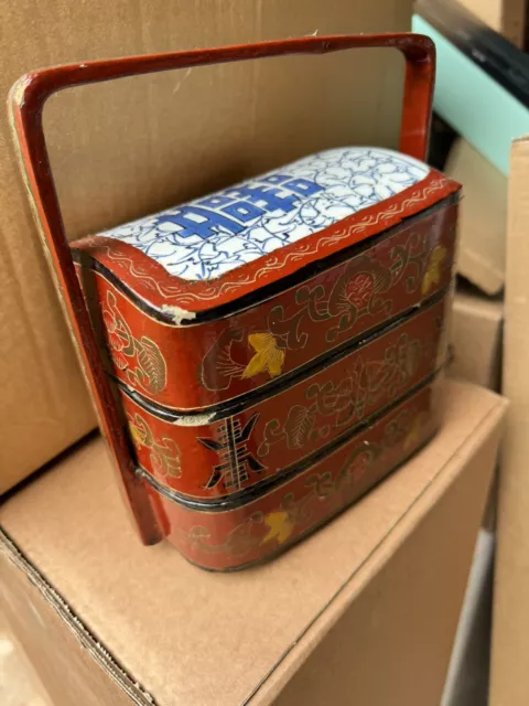 antique chinese lacquer box