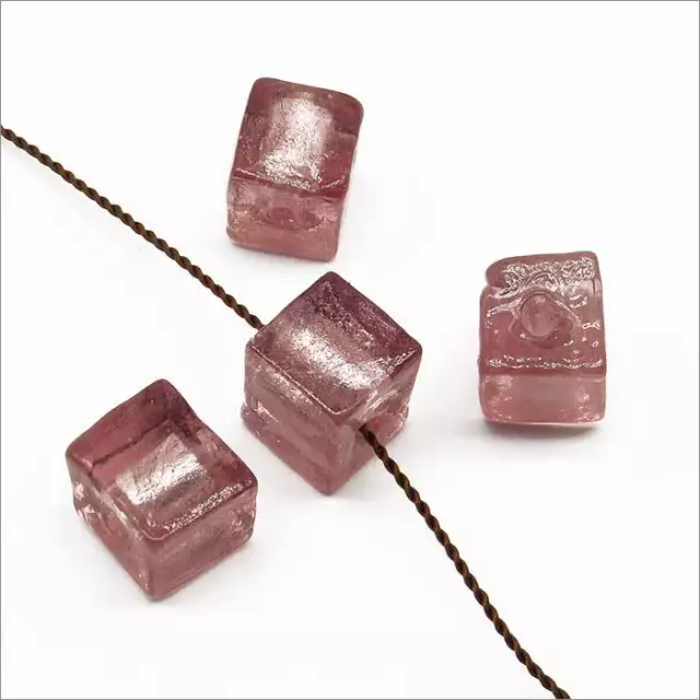 Lot de 4 Perles en Verre Lampwork Feuille d’Argent Cube 8mm Améthyste