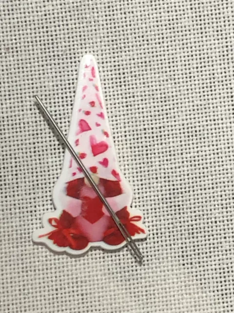 Love heart girl gnome needle minder, Corner Cover fridge magnet