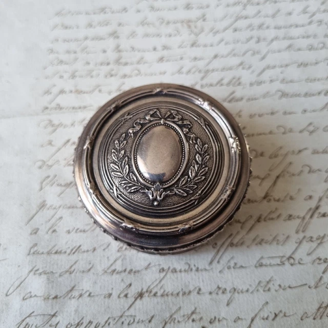 Bouton Ancien En Argent Fin XIXe Siècle - Style Victorien, Occasion, Pièce De Collection