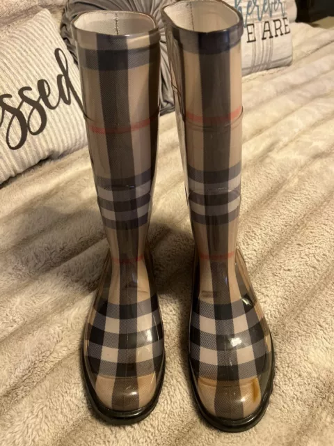Great Burberry Shoes Women Size 40 Nova Check Tall Rubber Rain Boots Made Italy 2