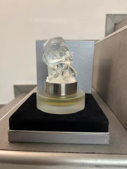 Flacon De Parfum Lalique Pour Homme  Modèle Athlètes