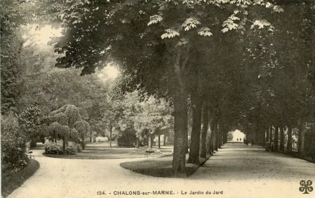 *22178 cpa Chalons sur Marne - the garden of the garden