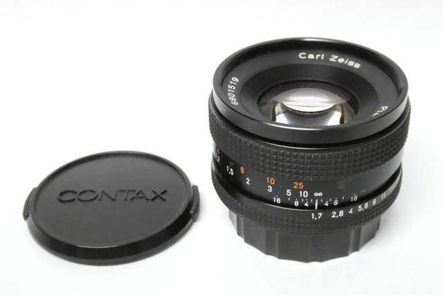 Carl Zeiss Planar 1,7 / 50  mm T*  Objektiv für Contax / Yashica