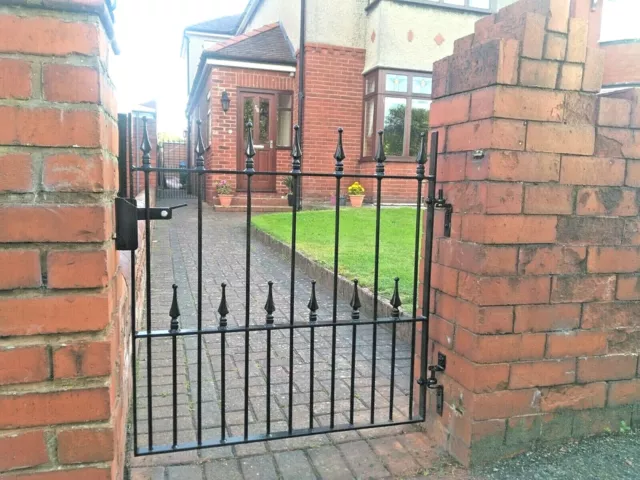 Single Wrought Iron Gate - Flat top with arrow furniture garden gate top quality