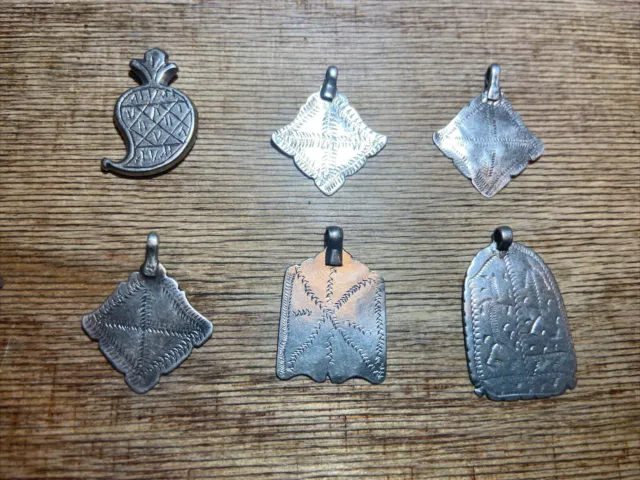 Lote de 6 colgantes de plata antigua islámica, amuletos de protección
