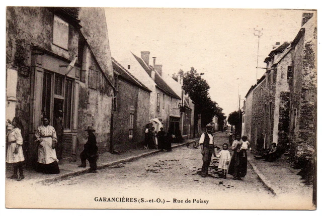 Carte Postale Ancienne 78 Garancières / Rue De Poissy - Noir Et Blanc, Années 1900