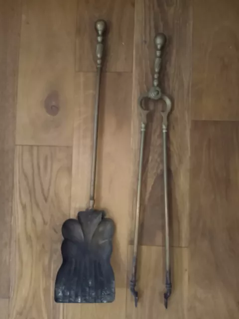 Set ferri da fuoco in ottone vittoriano - antichi strumenti da compagno camino pinze pala