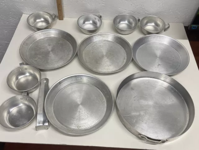 Vintage Mess Kit Made In Japan 11 Piece Set Camping 4 Plates 6 Cups 1 Pan