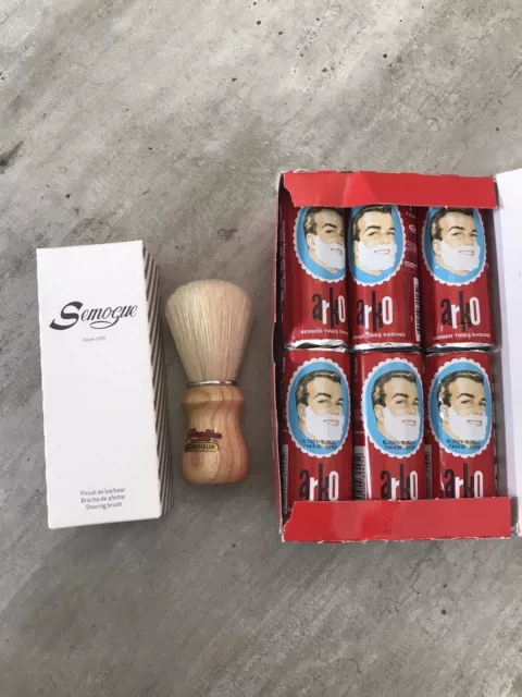Semogue Excelsior 2000 Boar Shaving Brush & Box Of 12 X 75g Shave Sticks (900g)