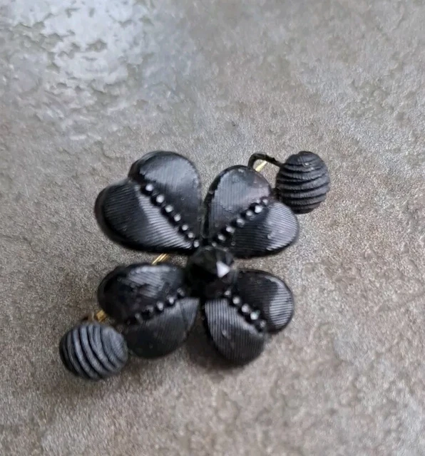 Broche De Deuil Ancienne XIXème Siècle En ébonite Avec Fleur Pensée - Occasion Bon état