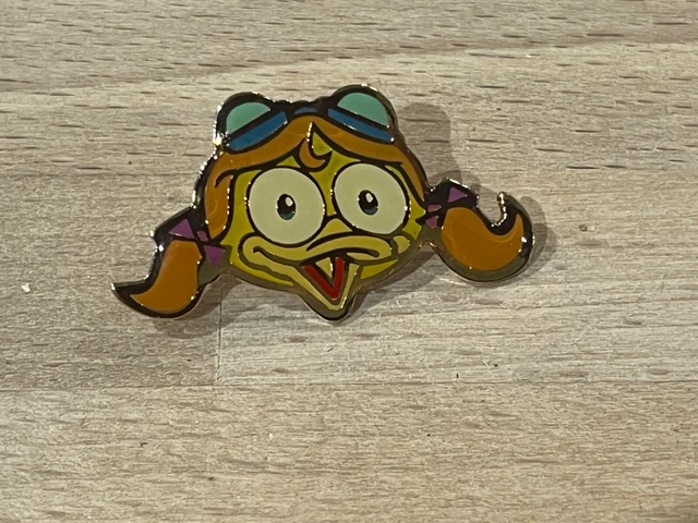 PIN'S LOT 2 pins Mc Donald Fast-food Moscou Sydney Signé Arthus