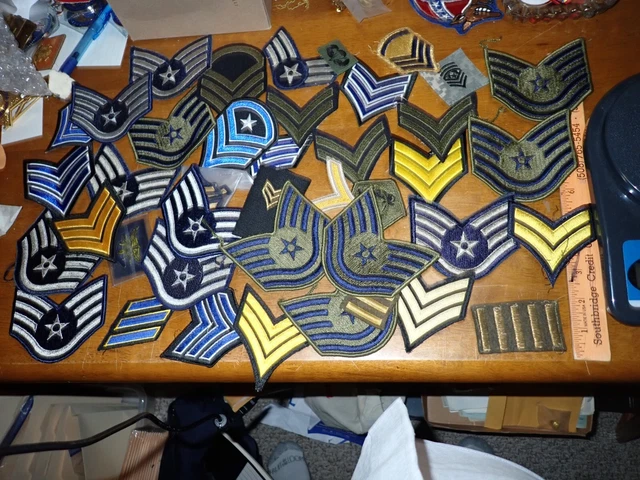 MILITARY RANK INSIGNIA Collection 40 Patches Us Army Ccc Ccs Recon Bx ...