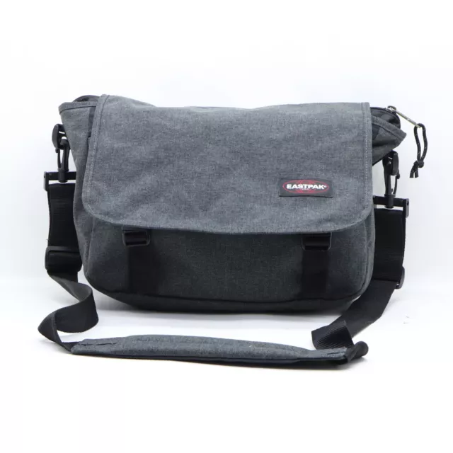 Zaino eastpak hotsell usato