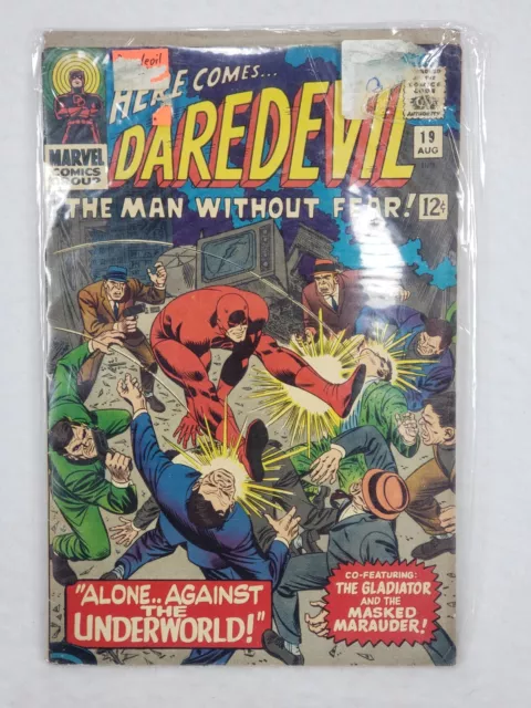 DAREDEVIL #19 Alone… Against the Underworld! 1966 Marvel Comics