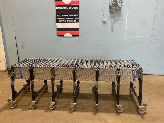"BEST FLEX" INDUSTRIAL FLEXIBLE 26"x 75"L (COM)- 302"L(EXT) SKATE WHEEL CONVEYOR "BEST FLEX" INDUSTRIAL FLEXIBLE 26"x 75"L (COM)- 302"L(EXT) SKATE WHEEL CONVEYOR