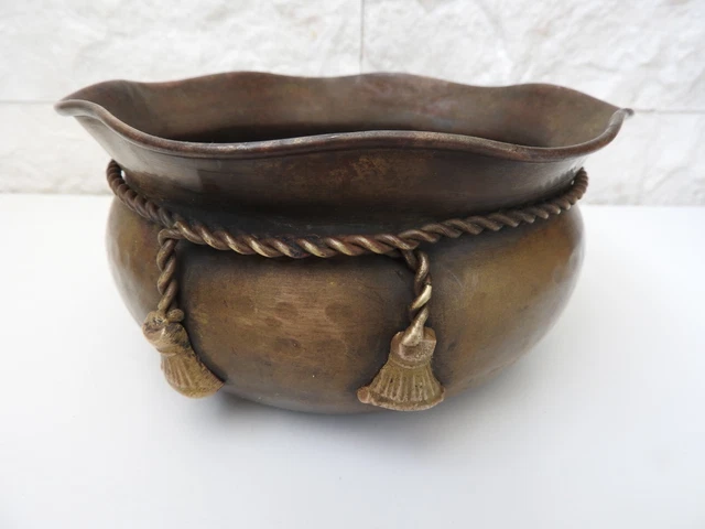 Chaudron Cache-Pot Tripode En Cuivre Martelé - Anse Fer Forgé - Déco Vintage