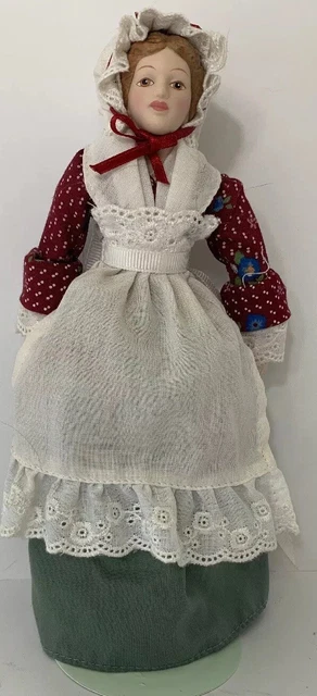 Avon Fashion Of American Times Porcelain Doll Collection - Early American 8.5"