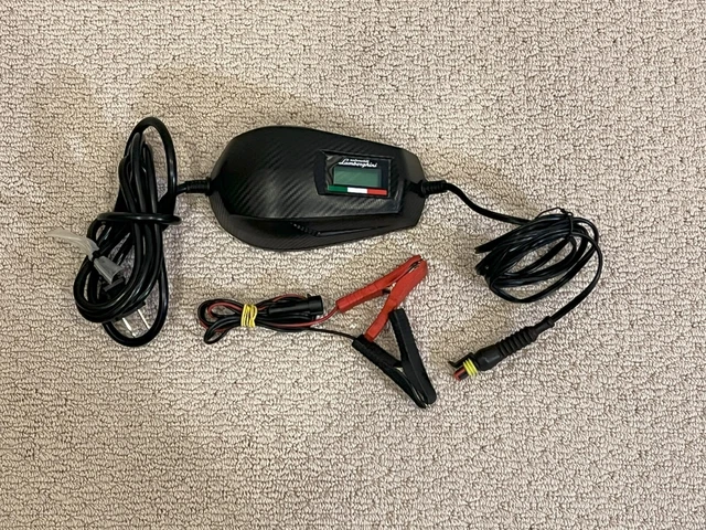 ORIGINAL LAMBORGHINI HURACAN AVENTADOR URUS Battery Tender Trickle