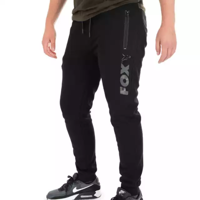 Fox Collection Joggers Black Camo Print Jogginghose Größe zur Auswahl Carp-Shop