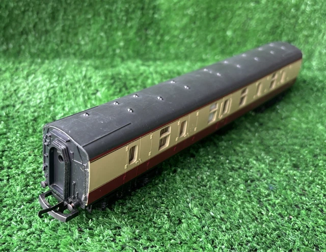 Internation Maroon LIMA 305344 OO Gauge BR Maroon/Cream MK1 Full Brake Coach ‘M34722 ...