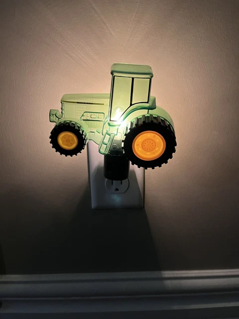 Vintage John Deere Green Night Light Special Edition w/o Bulb