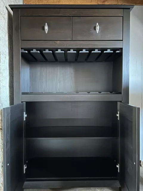 Elegante Minibar aus Holz Weinregal Flaschenhalterung und Glashatlerung etc