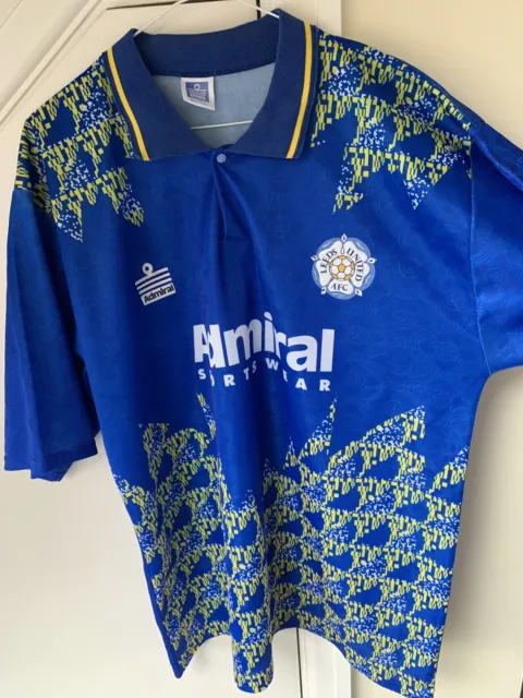 Leeds United 1992 1993 Away Admiral Football shirt. Genuine Vintage. Size XL