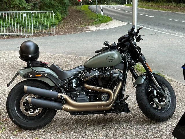 Harley Davidson Fat Bob 114 - Stage 2 - FXFBS - Garantie 2J - Preis VB vor Ort!!