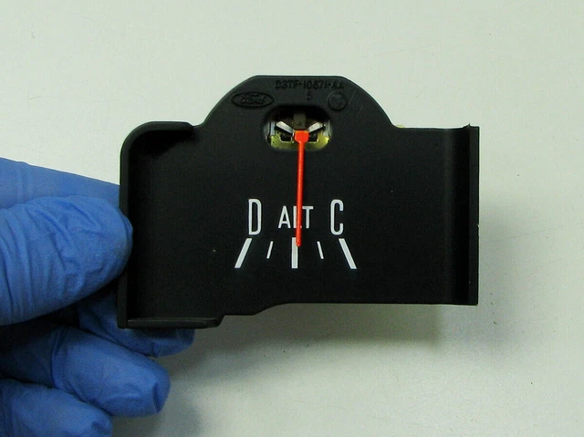 thumbnail image 2 of OEM 92-97 Ford F-Series Bronco Fuel & Volt Gauge Cluster – OBS Analog 2 of 3
