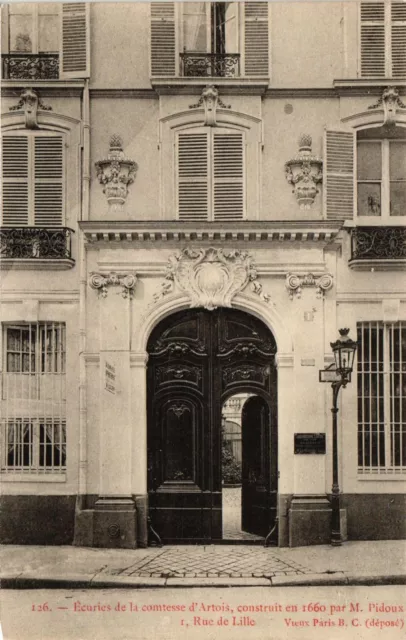 CPA PARIS 7e-Ecuries de la Comtesse d'Artois-Rue de Lille (328059)
