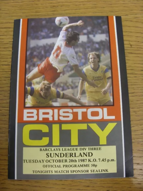 20/10/1987 Bristol City v Sunderland  (Crease, Fold, Team Changes). Condition: L