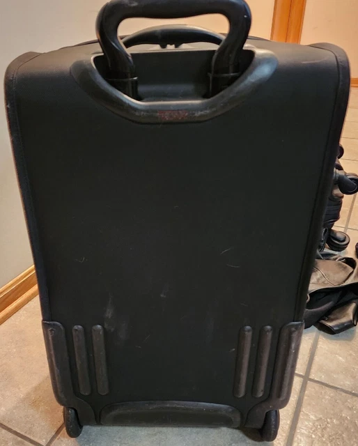 Tumi Expandable Carry On Black Alpha G4 Luggage Suitcase 5
